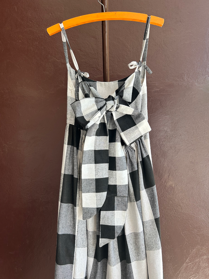 Back Ribbon Dress (Size M/L)