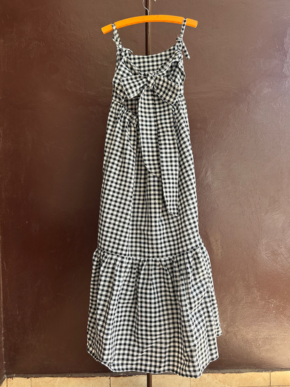 Back Ribbon Dress (Size M/L)