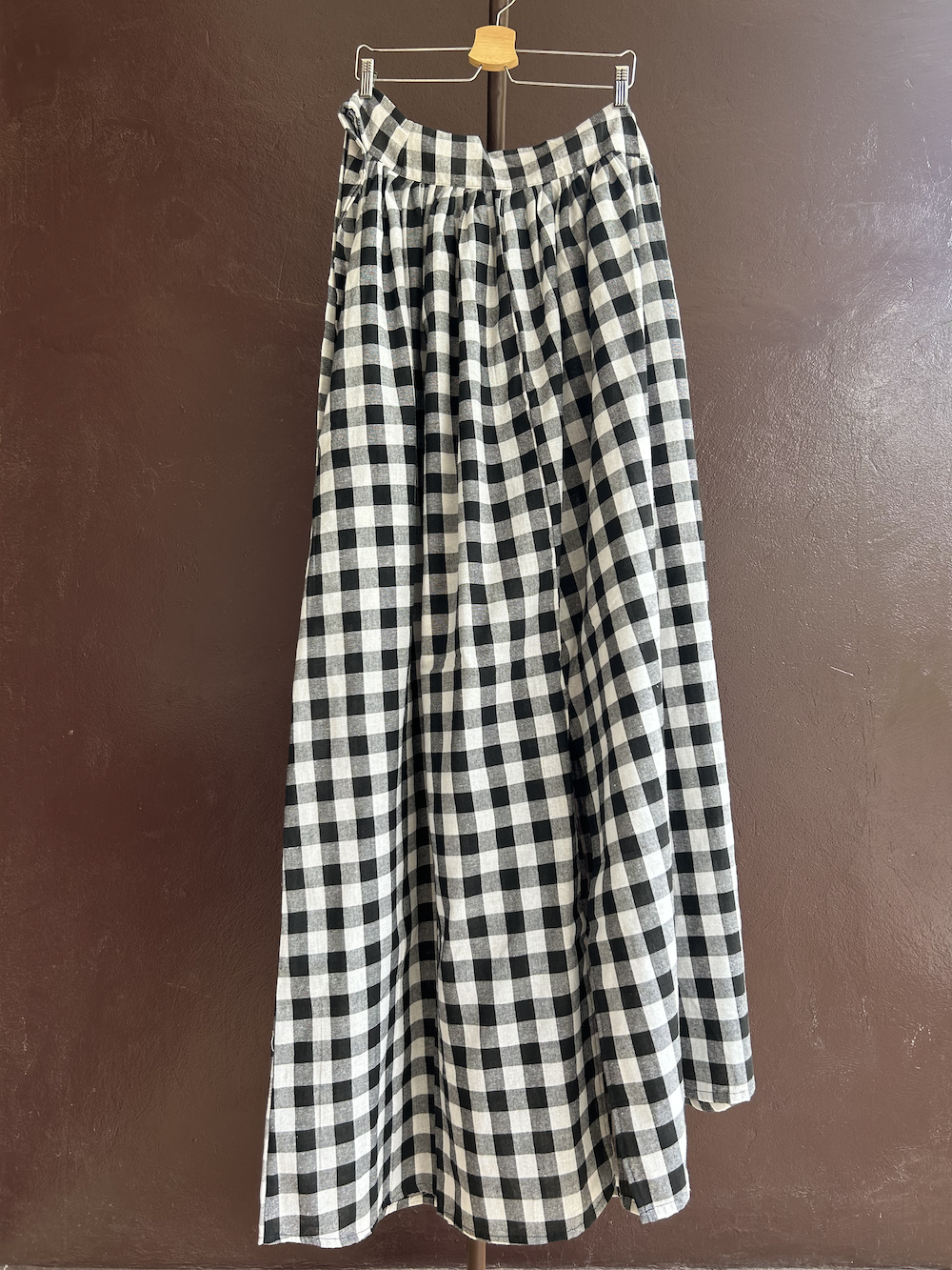 Slit dress (Size M/L)