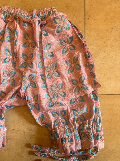 Beaded embroidered shorts (Size S)